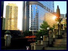 Chicago Riverwalk 039 - Trump Tower